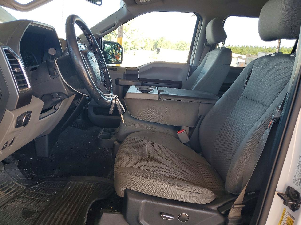 2015 FORD F150 SUPERCREW photo 19
