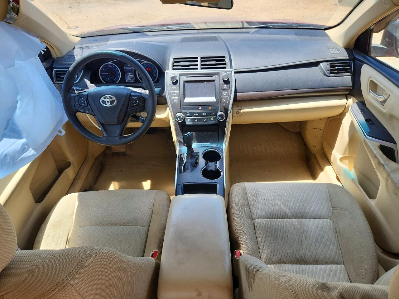 2017 TOYOTA CAMRY LE photo 8