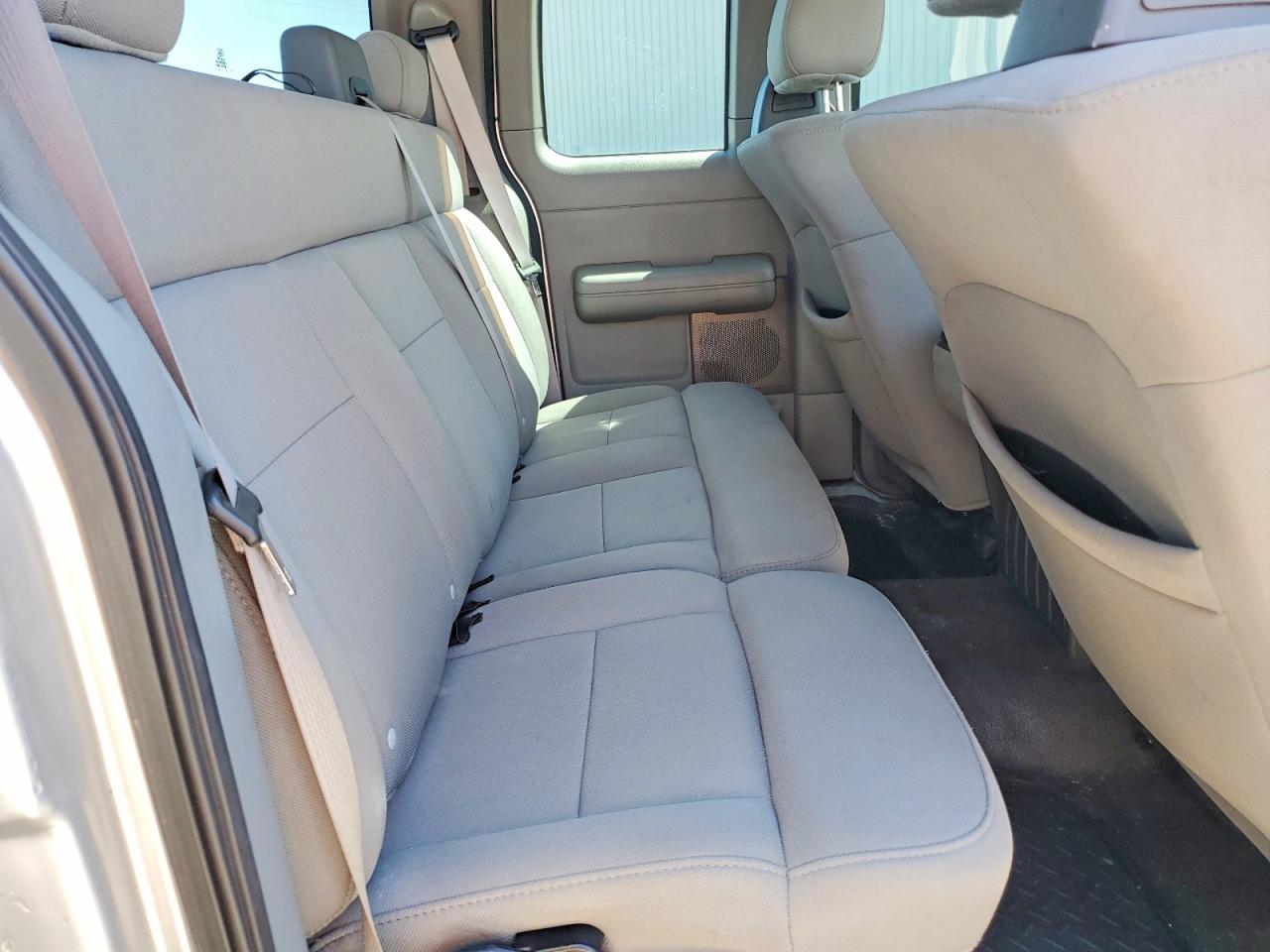 2005 FORD F150 photo 28