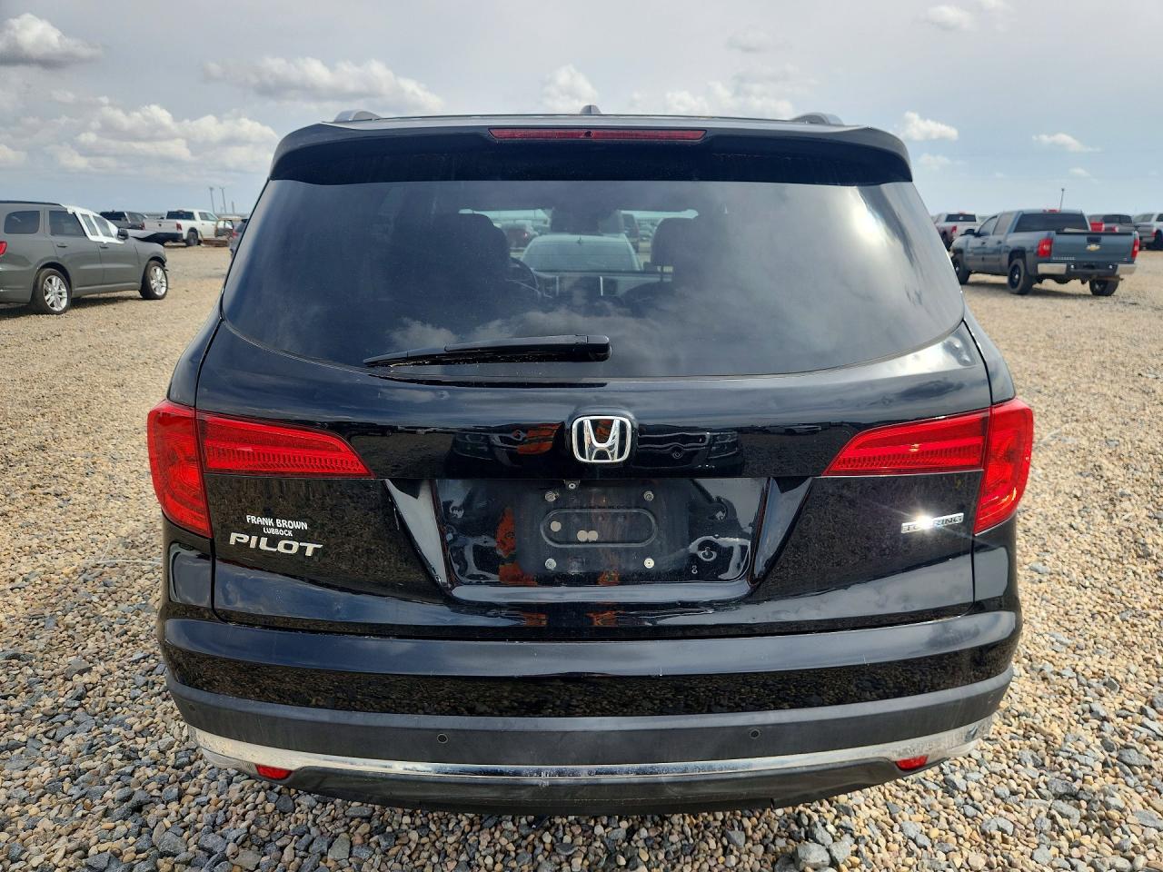 2016 HONDA PILOT TOURING photo 6