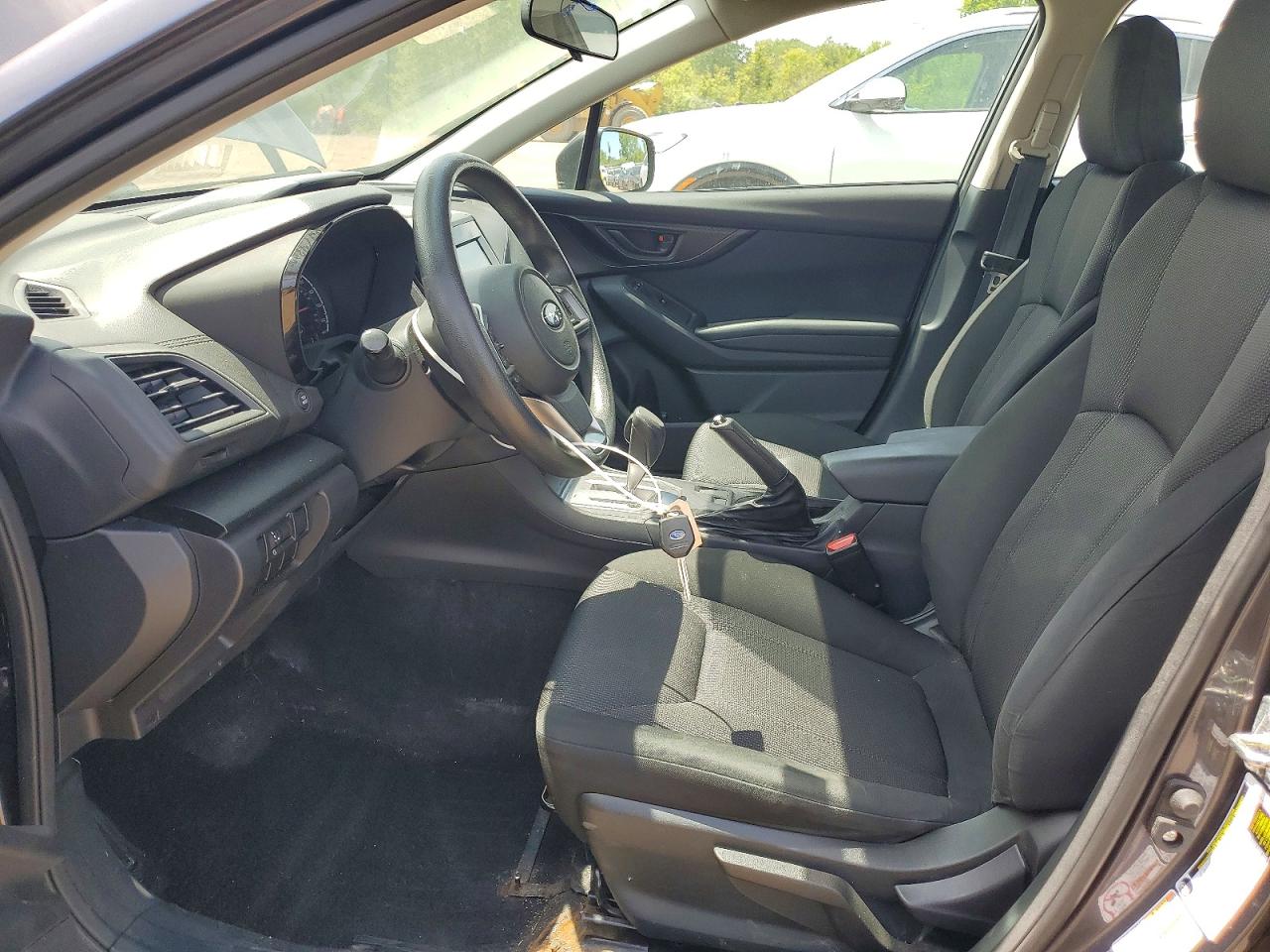 2017 SUBARU IMPREZA photo 13