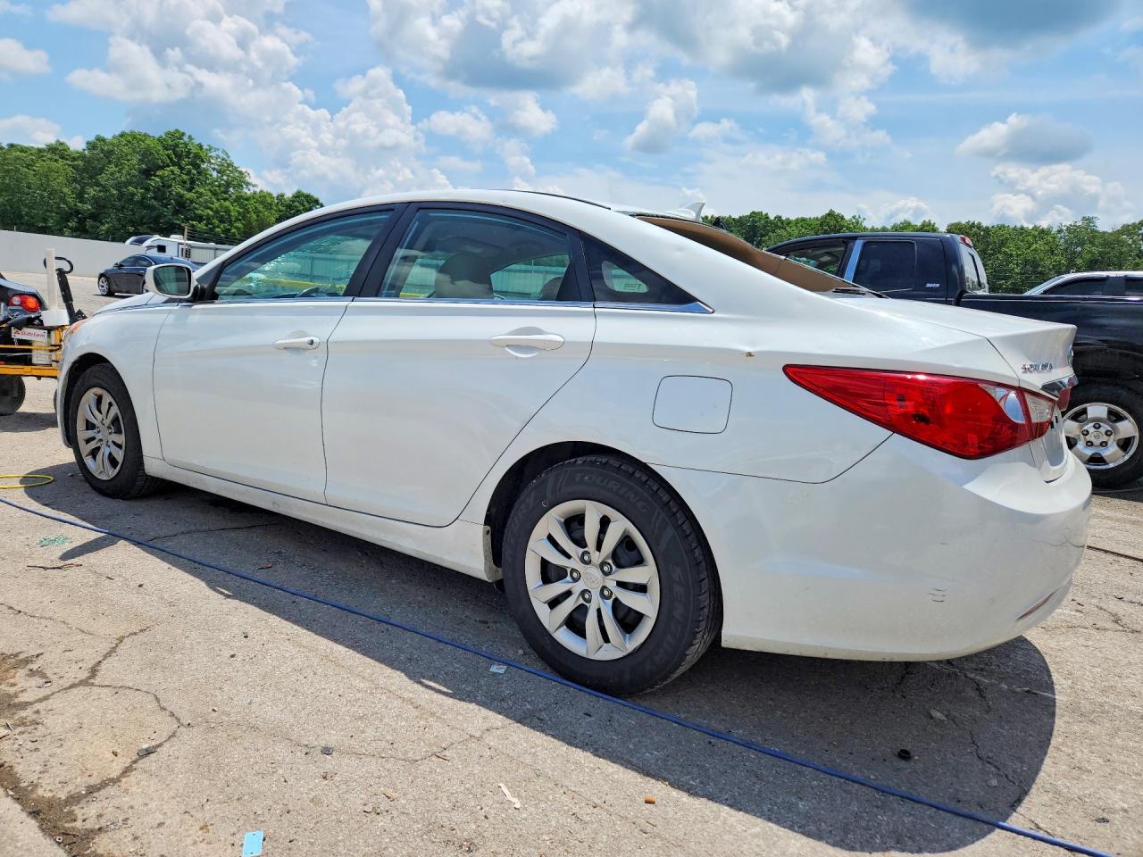 2011 HYUNDAI SONATA GLS photo 3