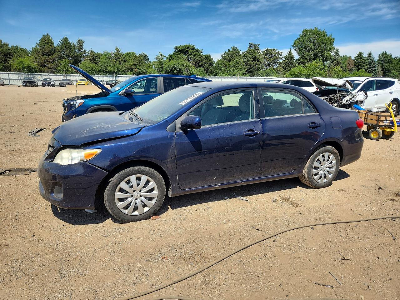 2013 TOYOTA COROLLA