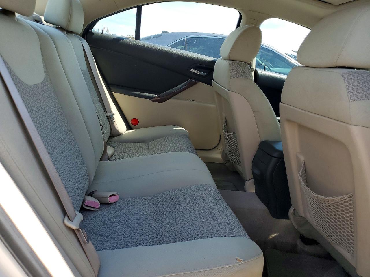 2007 PONTIAC G6 BASE photo 28