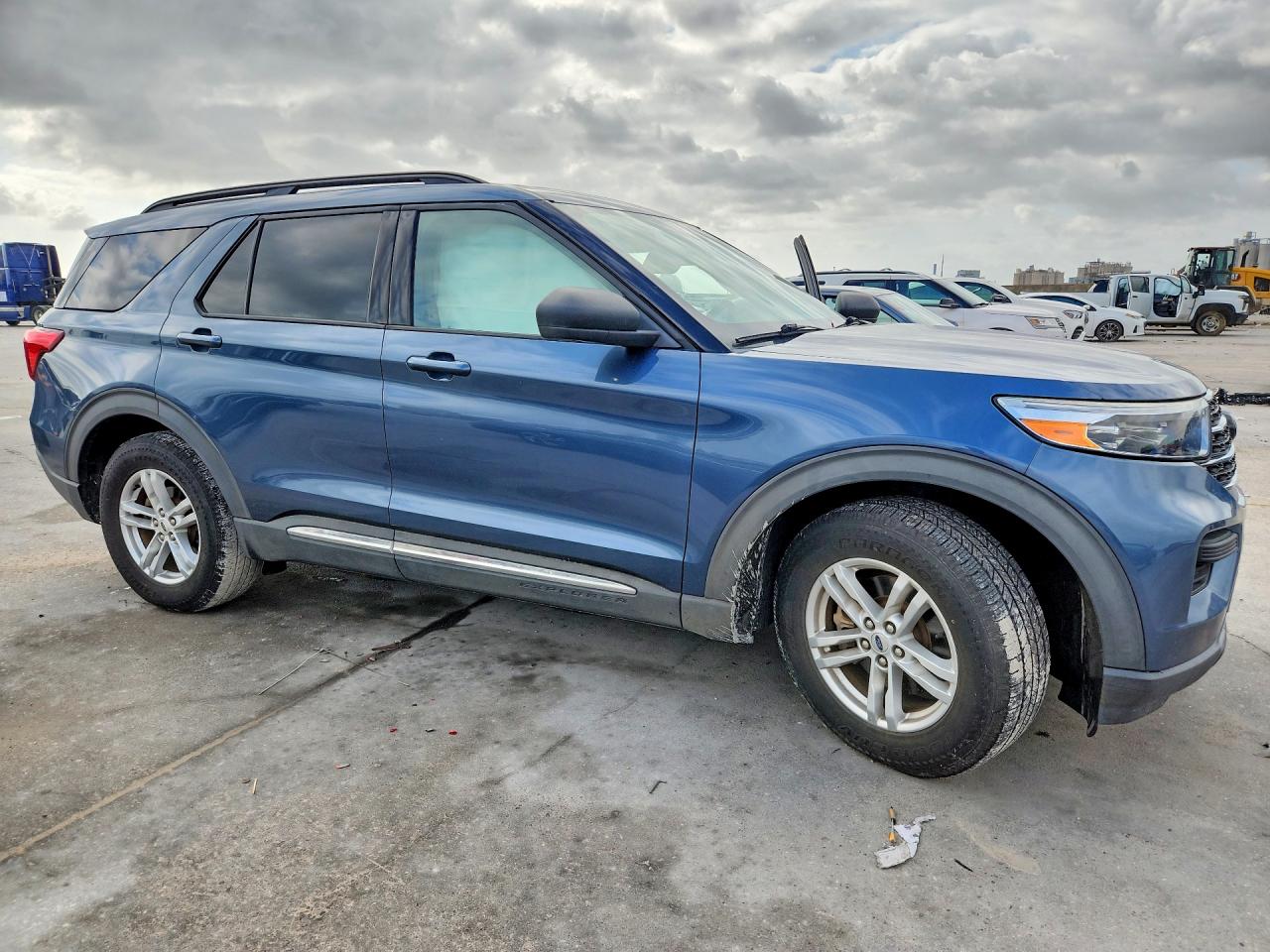 2020 FORD EXPLORER XLT photo 7