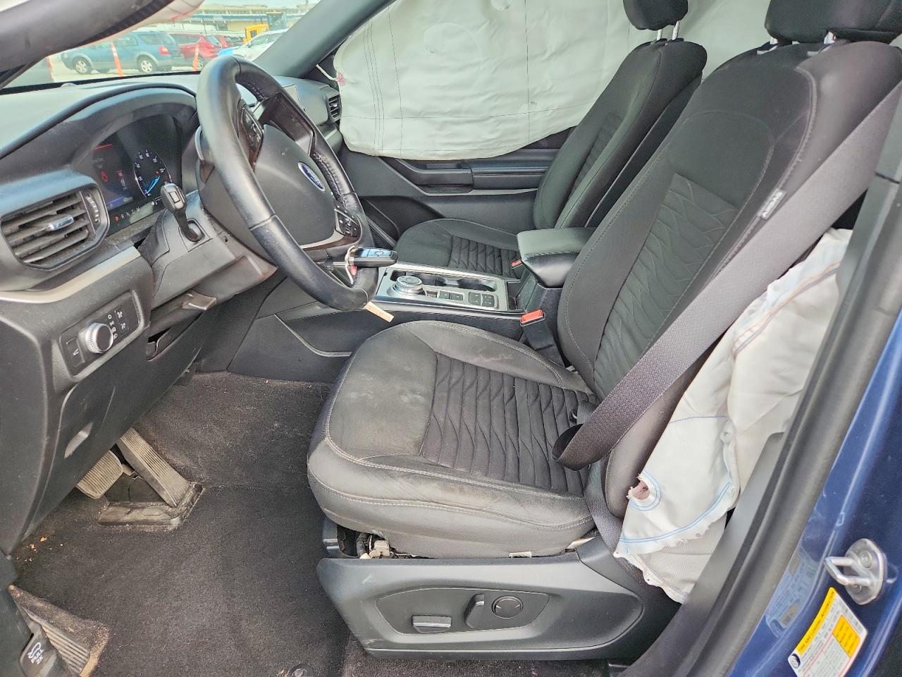2020 FORD EXPLORER XLT photo 13
