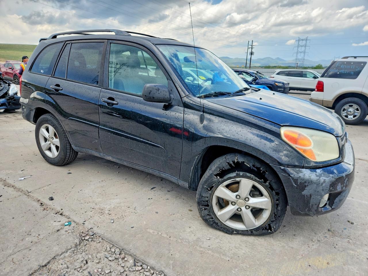 2004 TOYOTA RAV4 BASE photo 10