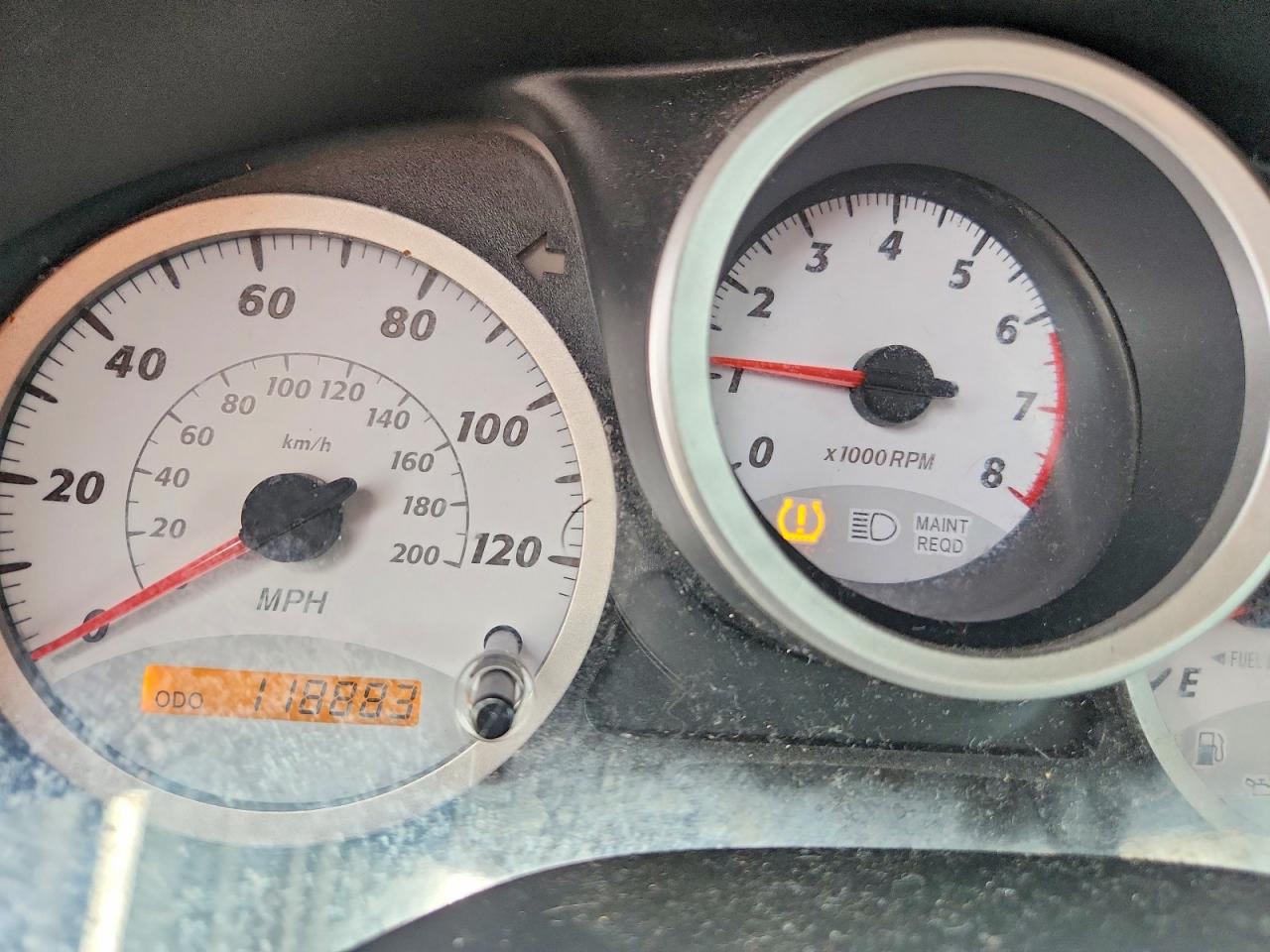 2004 TOYOTA RAV4 BASE photo 25