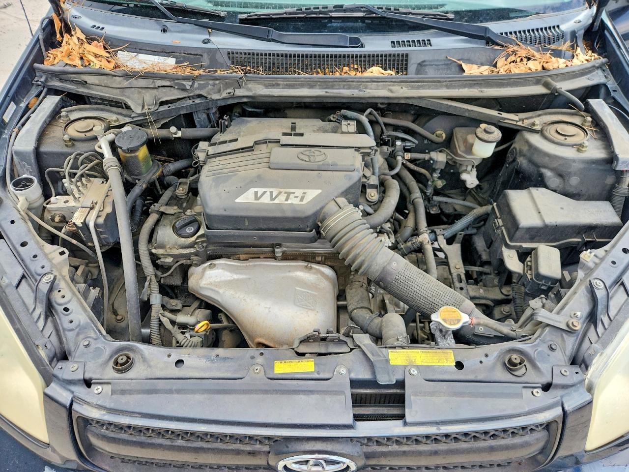 2004 TOYOTA RAV4 BASE photo 34