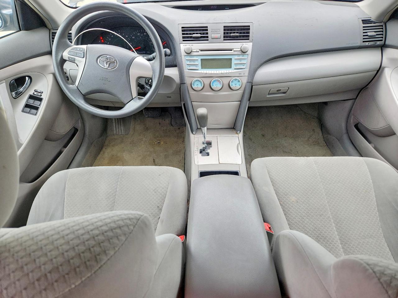 2009 TOYOTA CAMRY LE photo 22