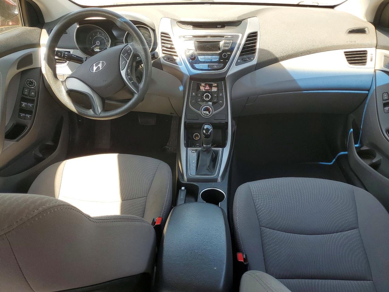 2014 HYUNDAI ELANTRA SE photo 15