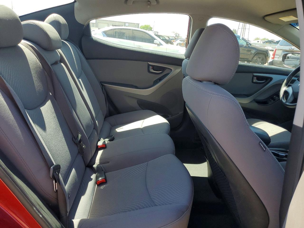 2014 HYUNDAI ELANTRA SE photo 19