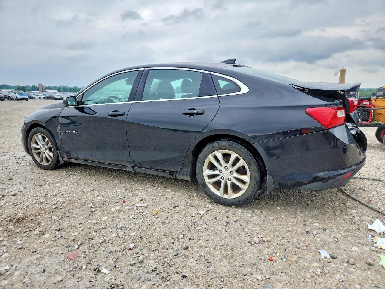 2016 CHEVROLET MALIBU LT photo 3
