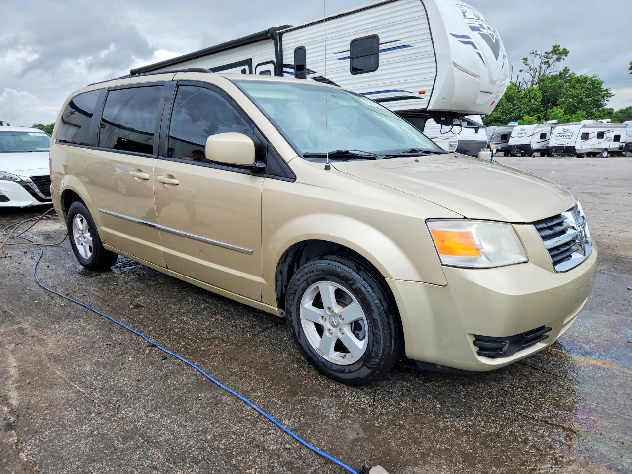 2010 DODGE GRAND CARAVAN SXT photo 7
