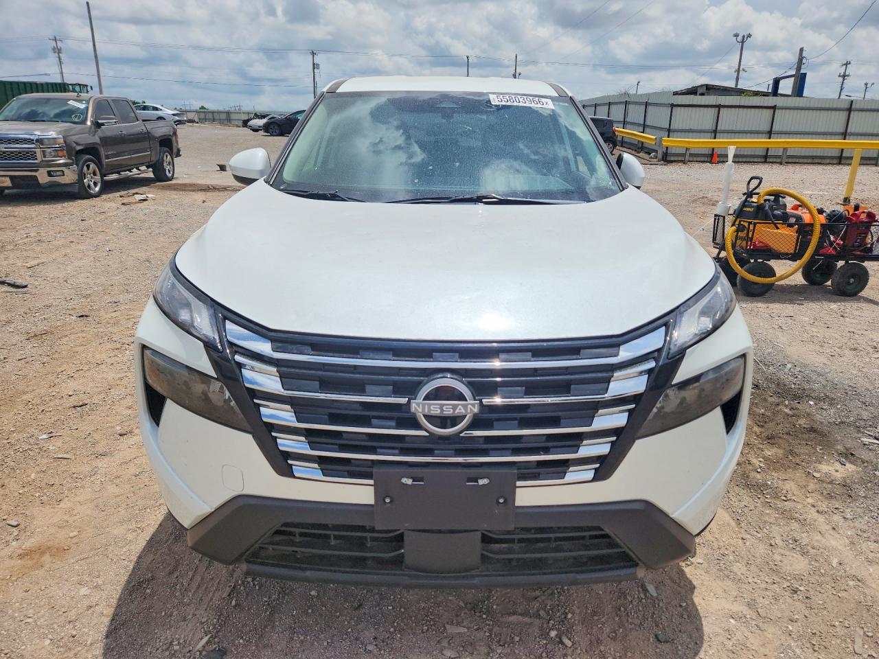 2025 NISSAN ROGUE SV photo 5