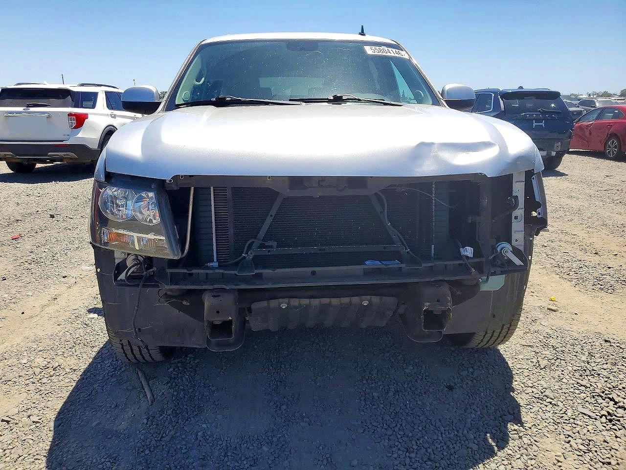 2013 CHEVROLET SUBURBAN C1500 LT photo 9