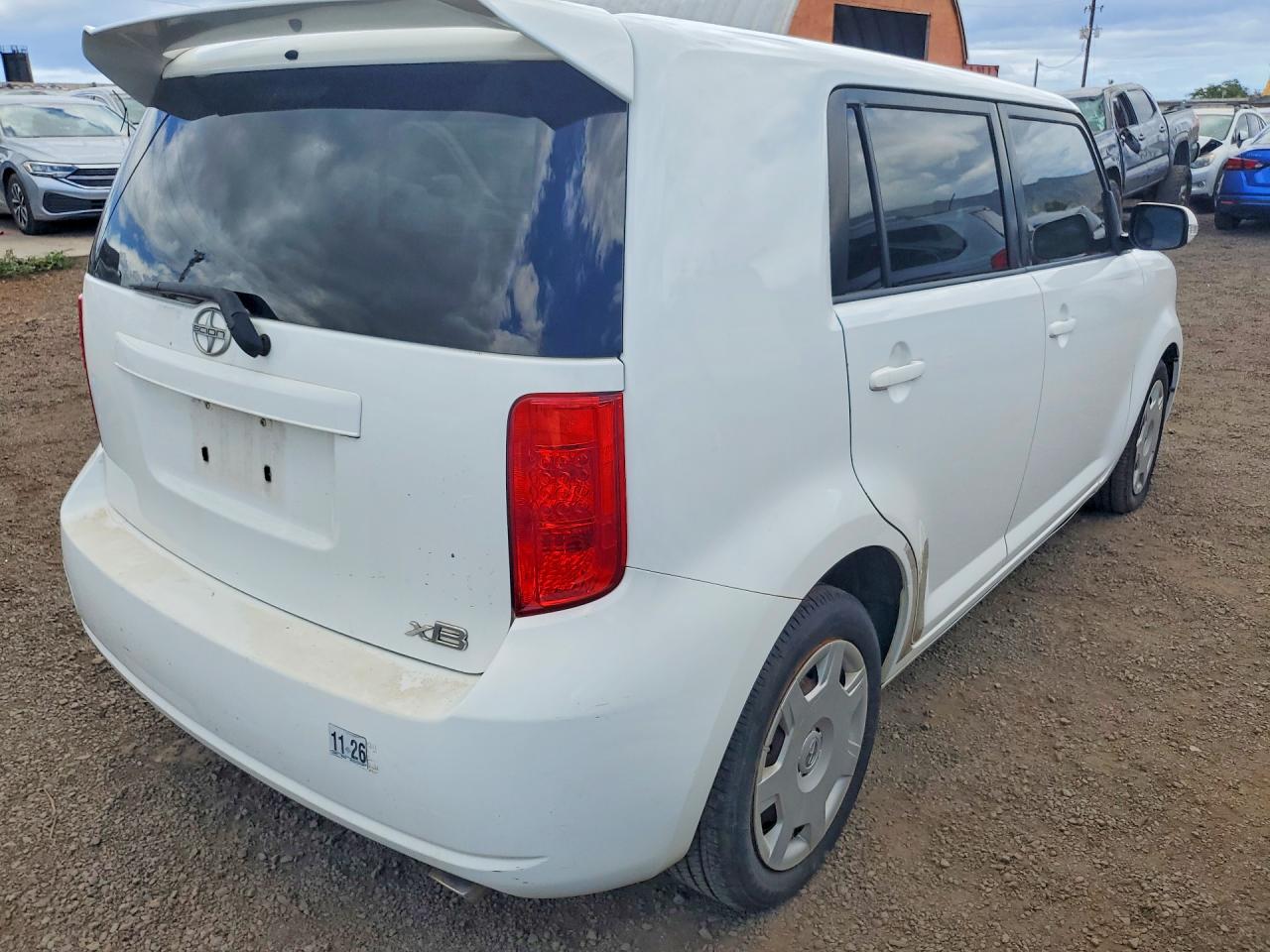 2010 TOYOTA SCION XB photo 5