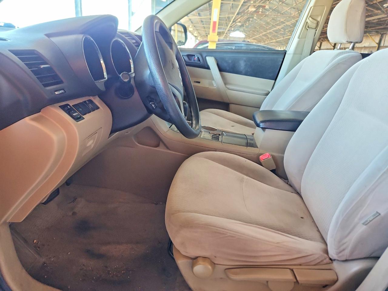 2009 TOYOTA HIGHLANDER BASE photo 7