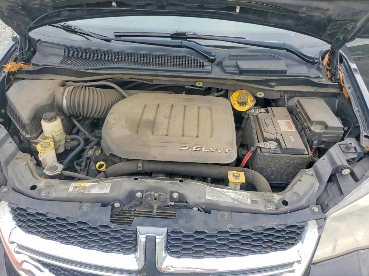 2015 DODGE GRAND CARAVAN SE photo 12
