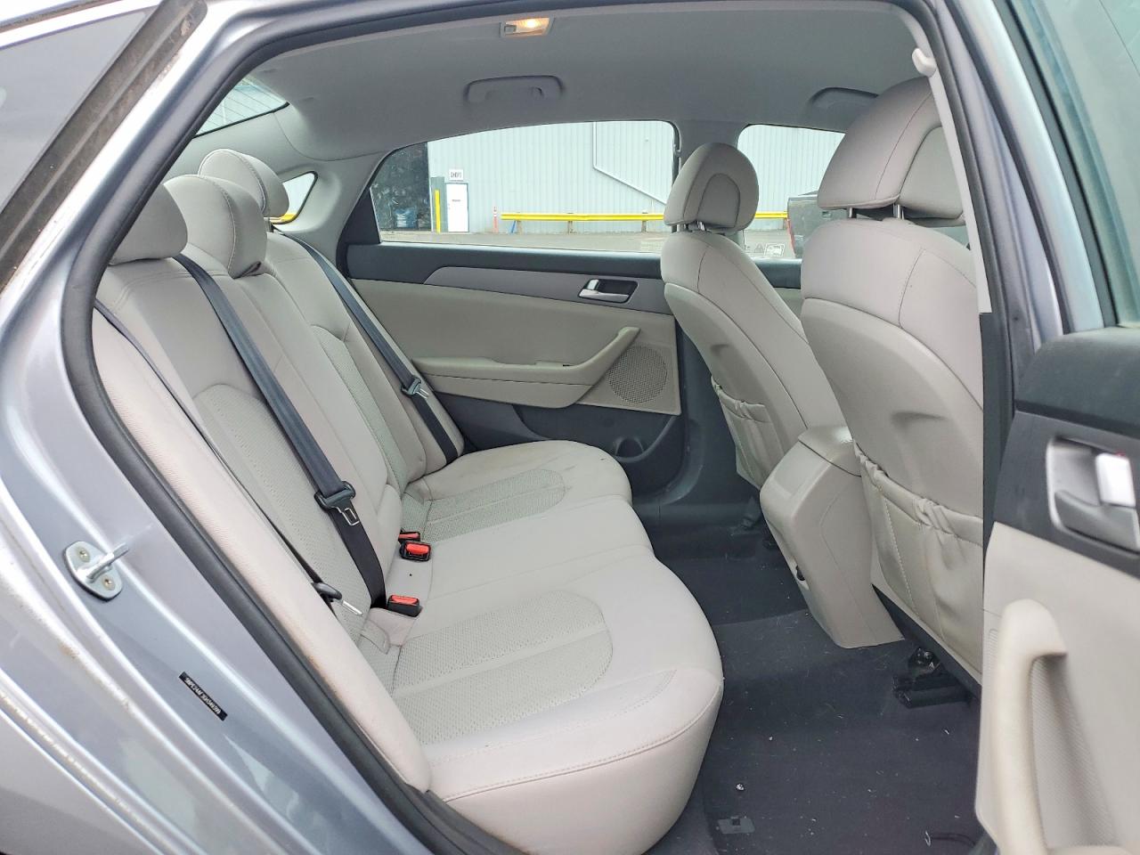 2016 HYUNDAI SONATA SE photo 19