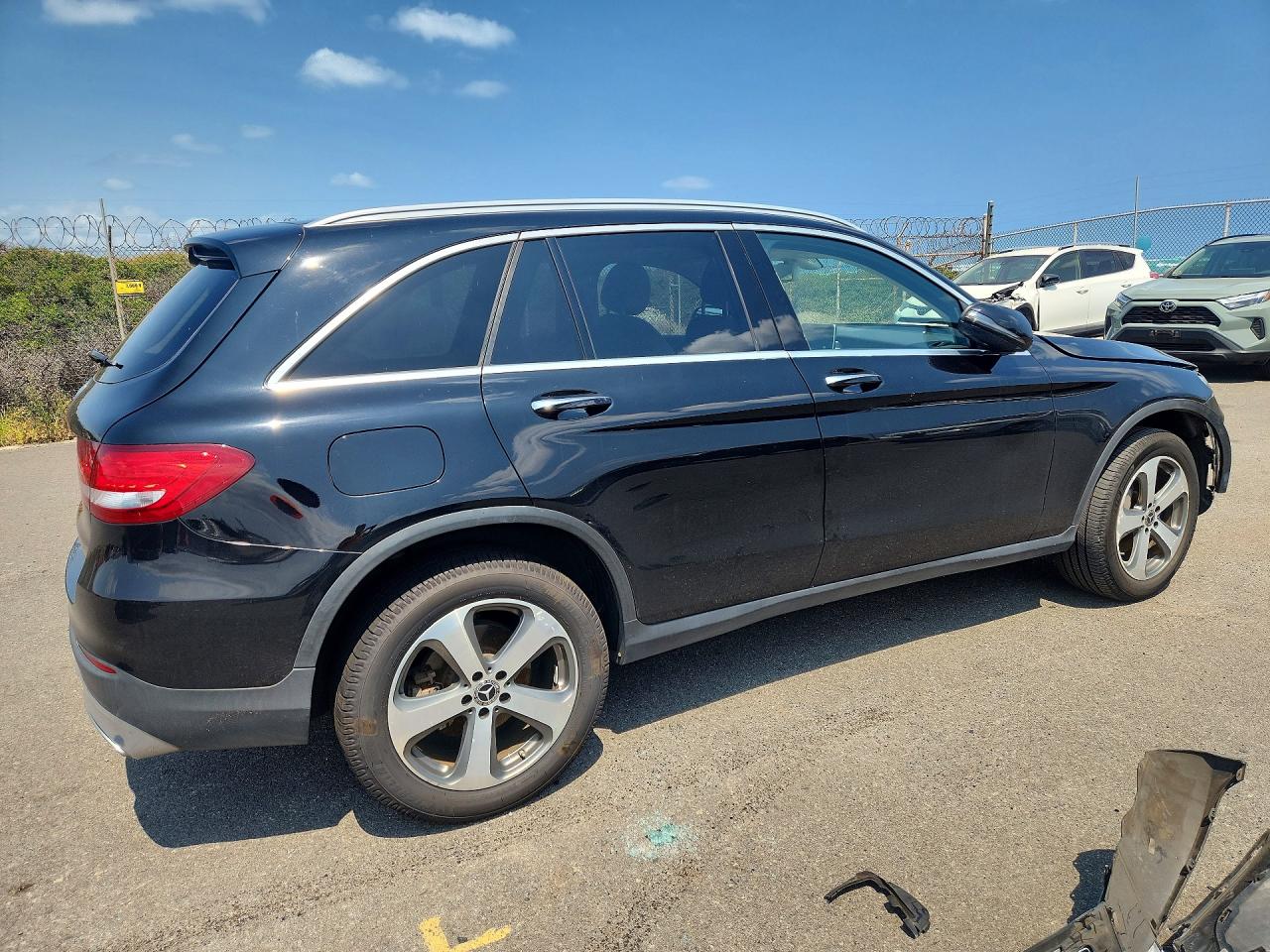 2018 MERCEDES-BENZ GLC 300 photo 5