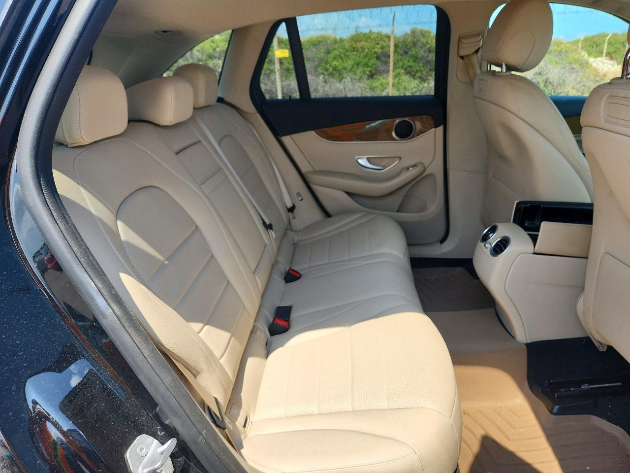 2018 MERCEDES-BENZ GLC 300 photo 21