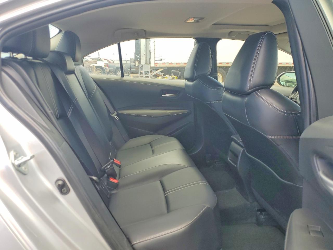 2022 TOYOTA COROLLA XLE photo 19