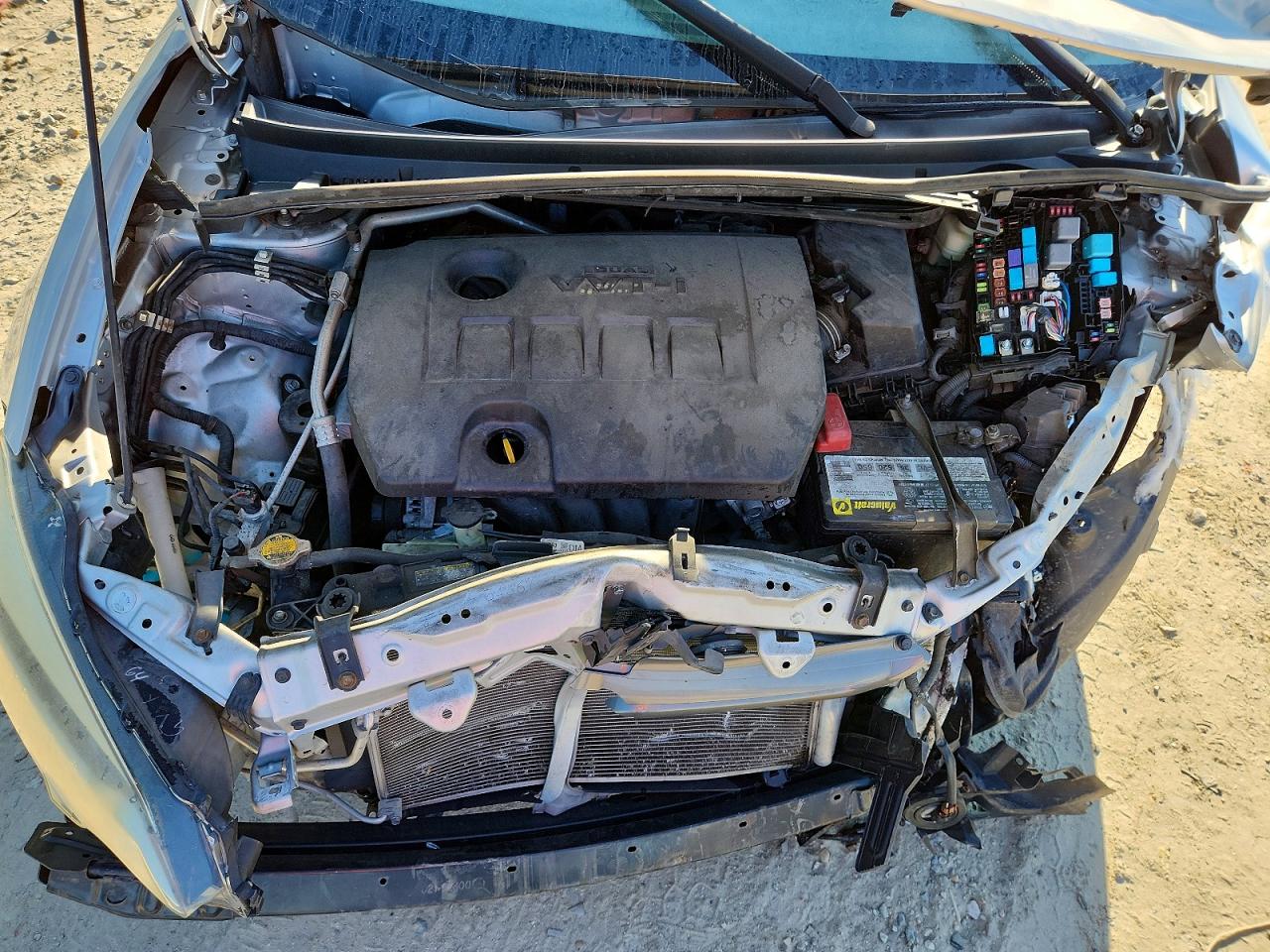 2016 TOYOTA COROLLA LE photo 31