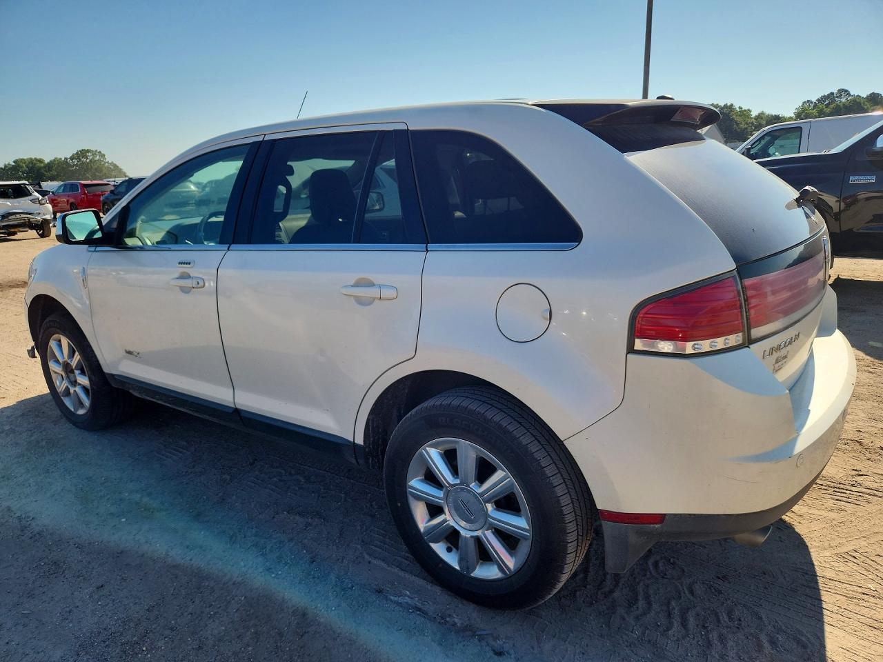 2008 LINCOLN MKX photo 3