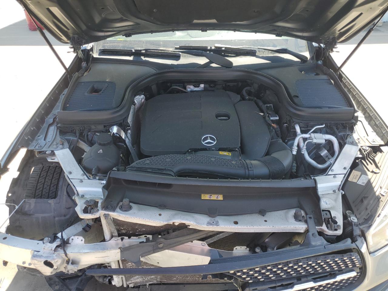 2021 MERCEDES-BENZ GLC 300 photo 34
