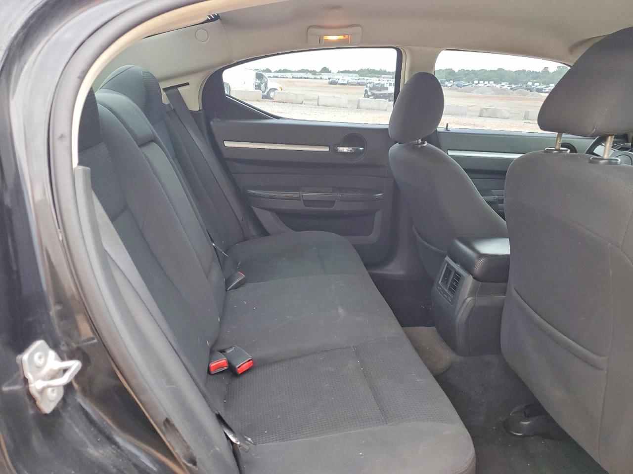 2010 DODGE CHARGER SXT photo 10