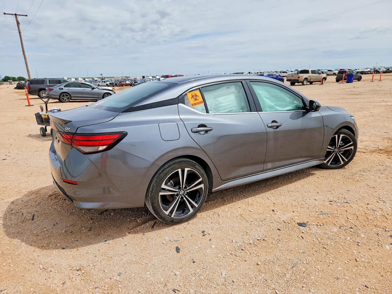 2022 NISSAN SENTRA SR photo 7