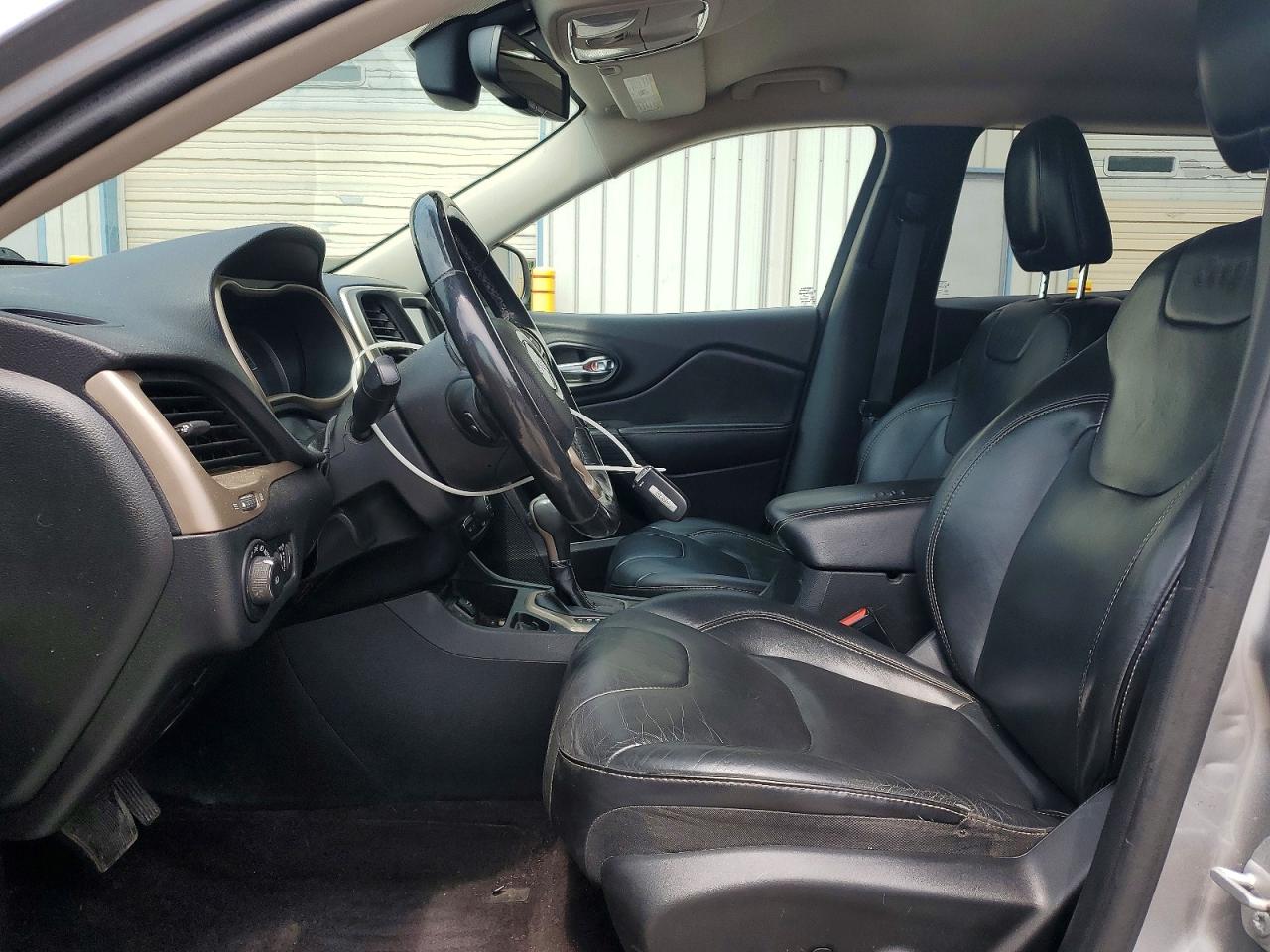 2016 JEEP CHEROKEE LIMITED photo 7