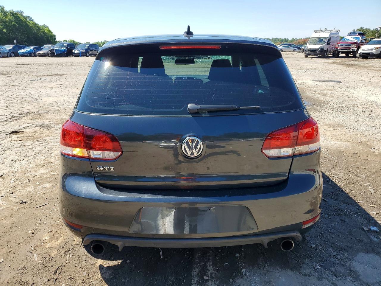 2012 VOLKSWAGEN GTI photo 11