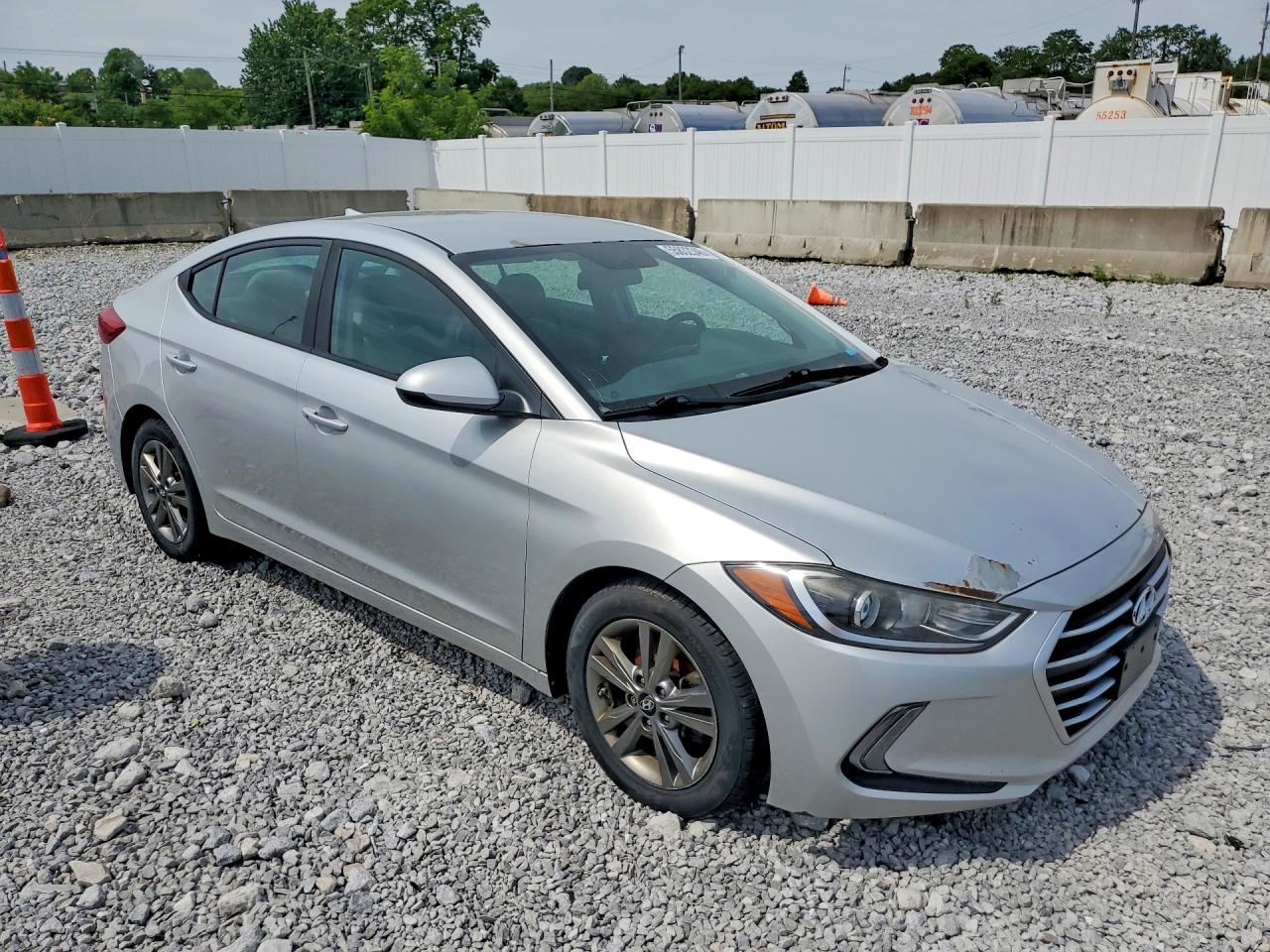 2017 HYUNDAI ELANTRA SE photo 10