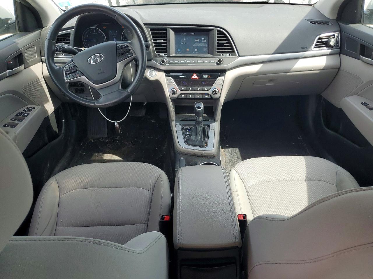 2017 HYUNDAI ELANTRA SE photo 22