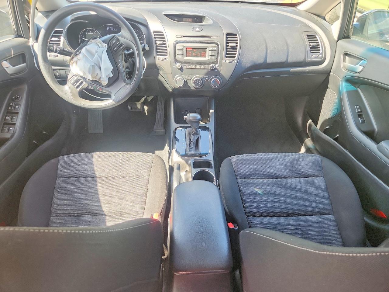 2018 KIA FORTE LX photo 15