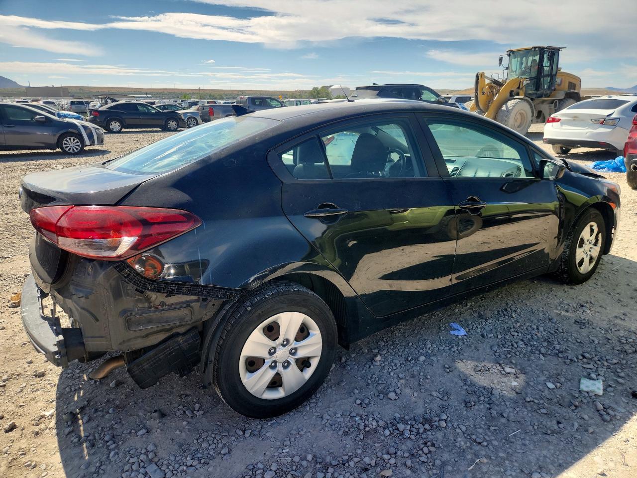 2018 KIA FORTE LX photo 5