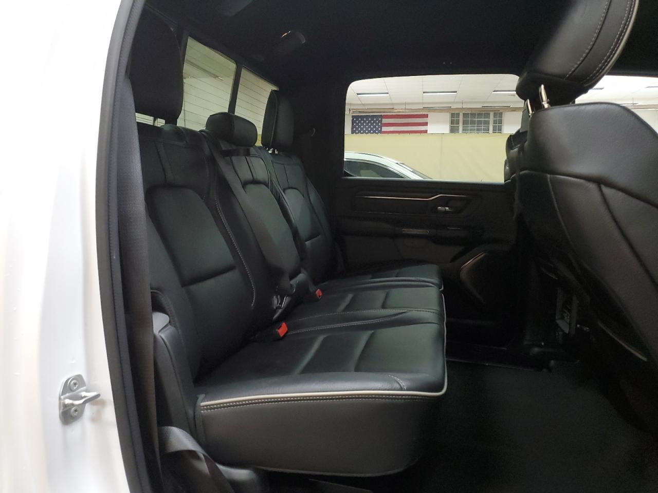 2023 RAM 1500 LIMITED photo 10