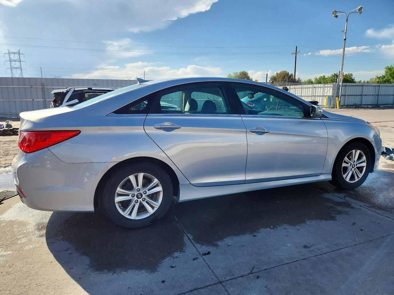 2014 HYUNDAI SONATA GLS photo 7