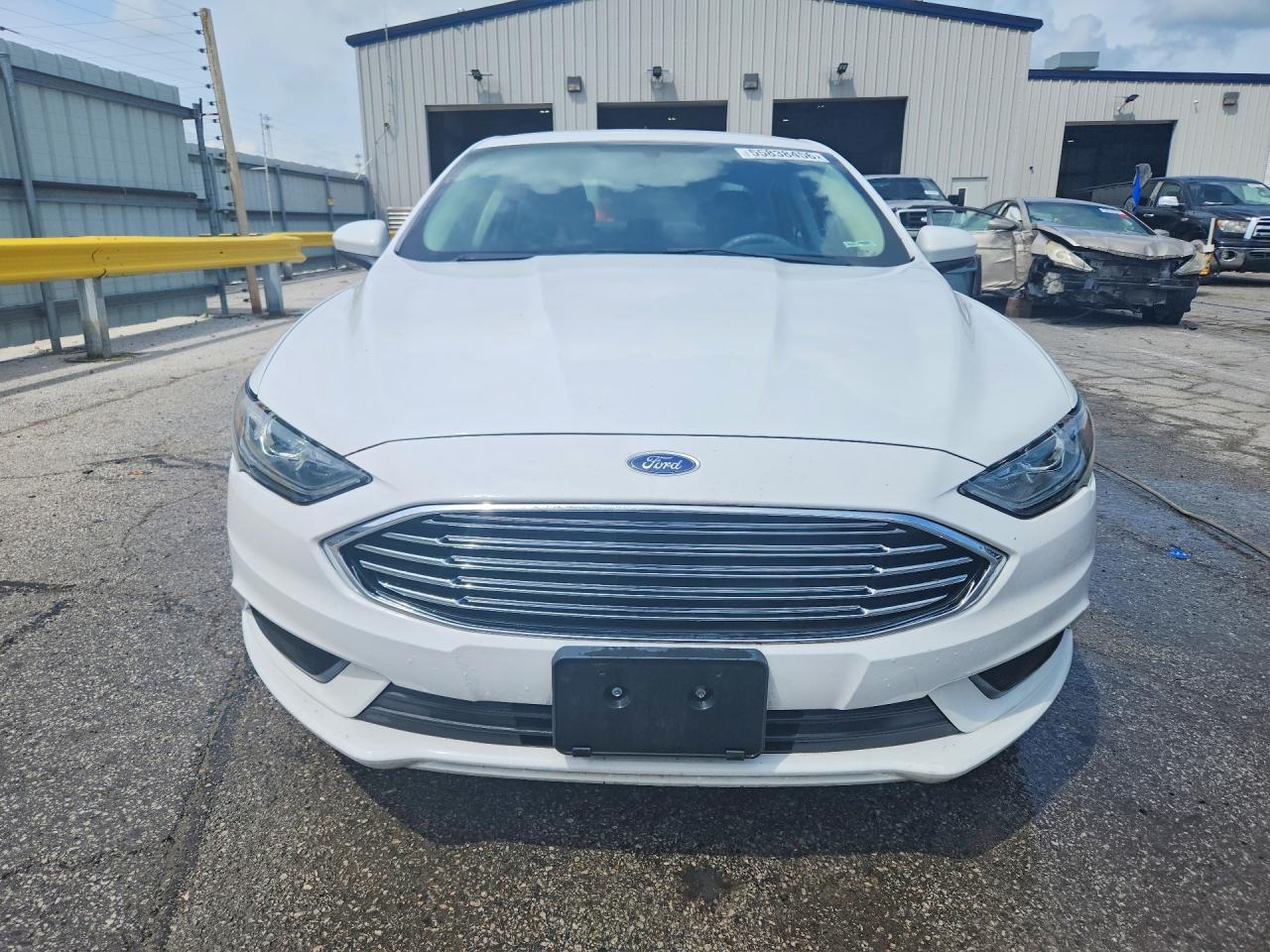 2017 FORD FUSION SE photo 13