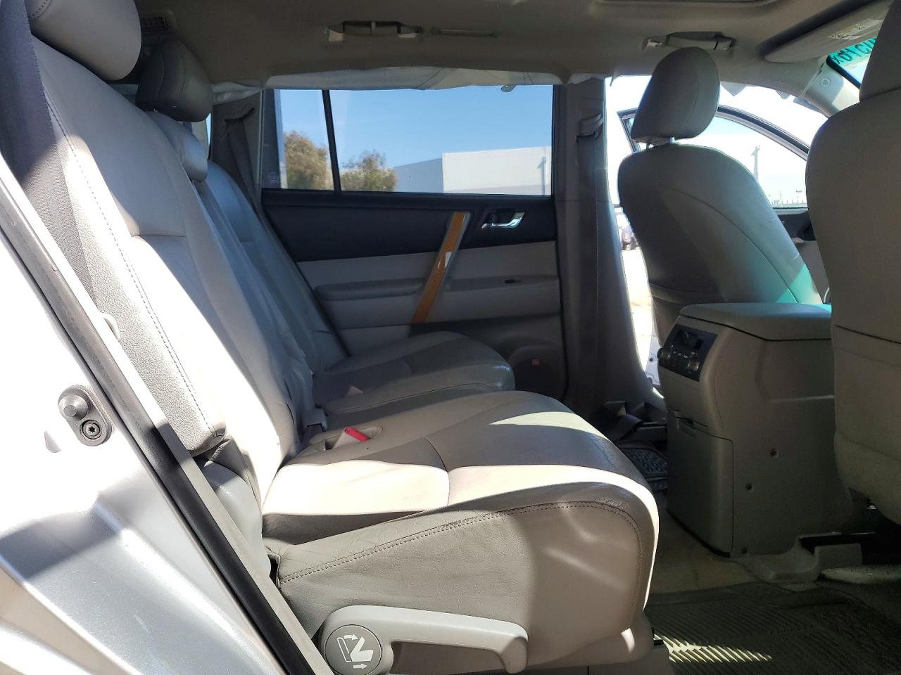 2009 TOYOTA HIGHLANDER HYBRID LIMITED photo 21