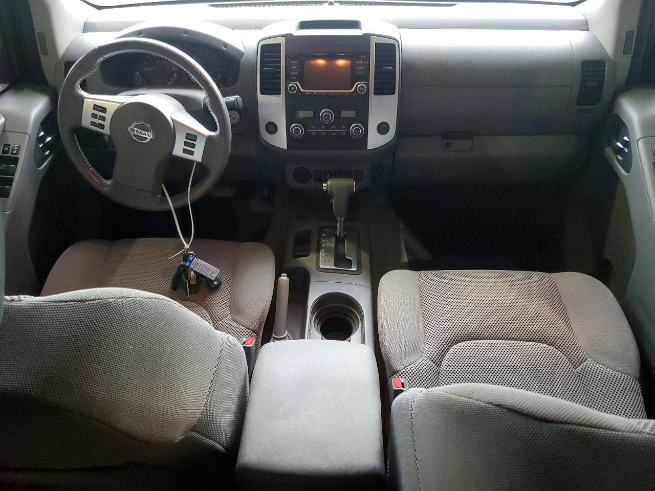 2018 NISSAN FRONTIER SV photo 15