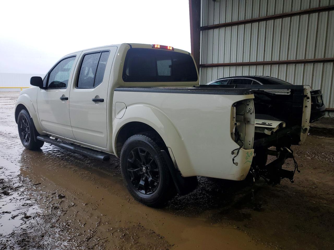 2018 NISSAN FRONTIER SV photo 3