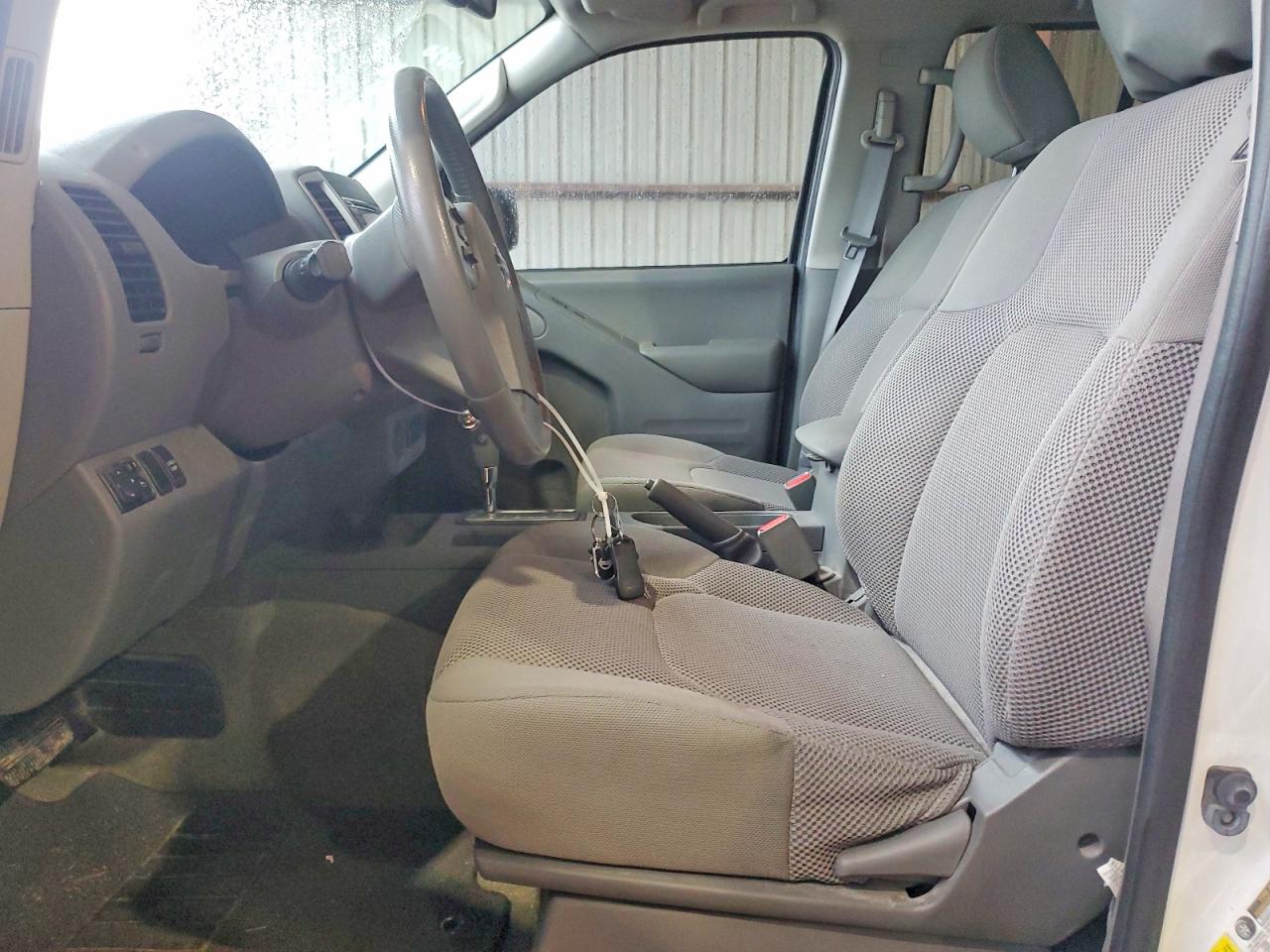 2018 NISSAN FRONTIER SV photo 13