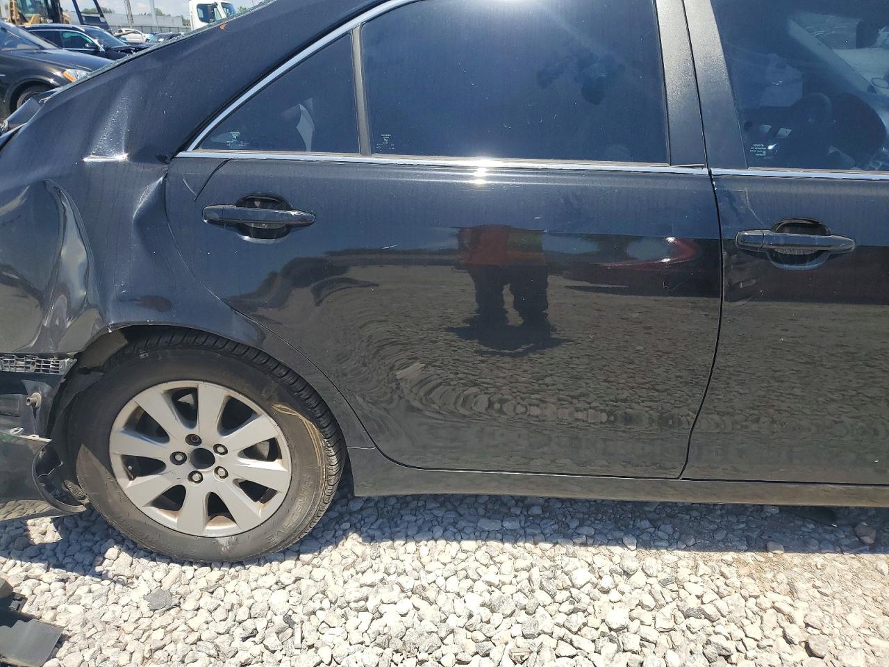2009 TOYOTA CAMRY XLE photo 10