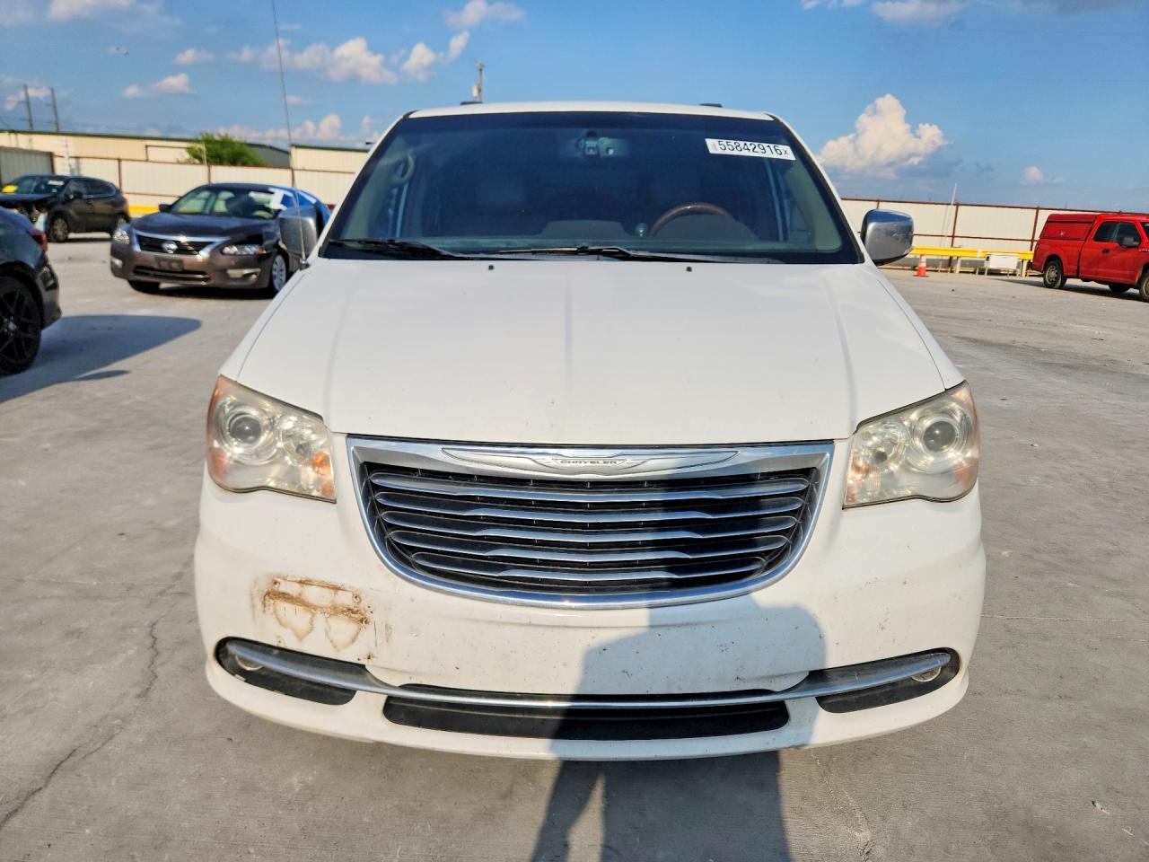 2013 CHRYSLER TOWN & COUNTRY LIMITED photo 9