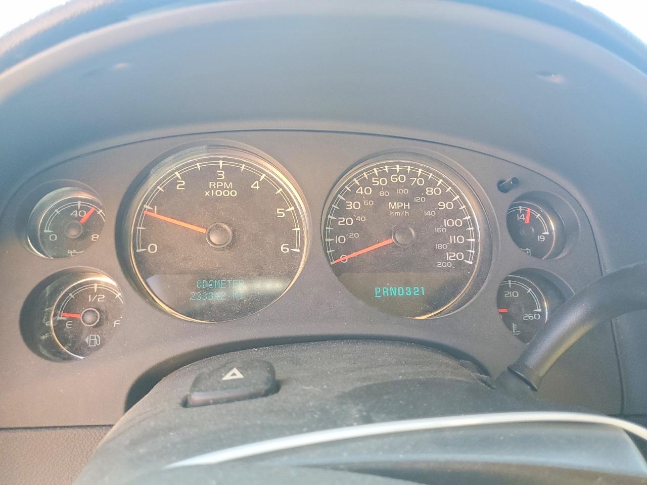 2008 CHEVROLET SUBURBAN K1500 LS photo 17