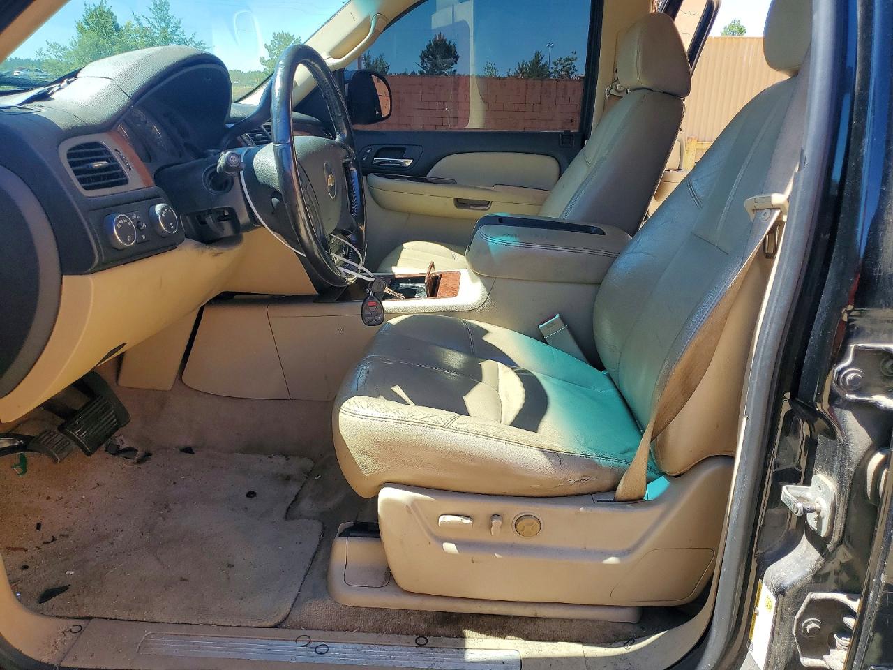 2008 CHEVROLET SUBURBAN K1500 LS photo 13
