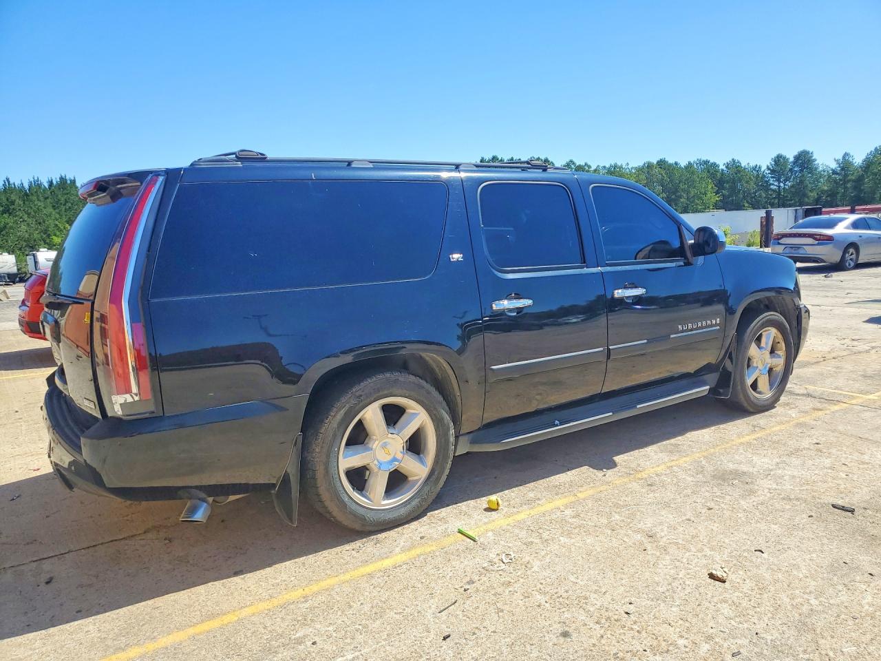 2008 CHEVROLET SUBURBAN K1500 LS photo 5